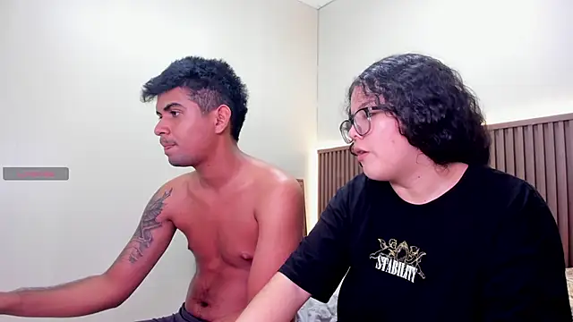 Živý XXX chat Dave_And_Emma