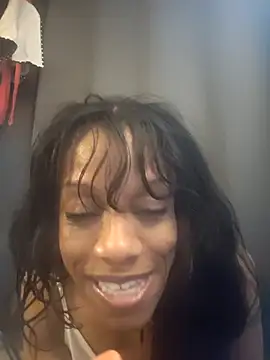 NatalieGainer_goodiesのライブXXXチャット