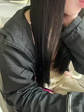 Mina048 – Live XXX-chat