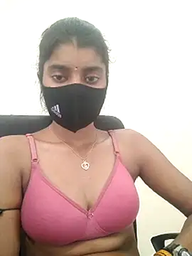 Erotic-Girl élő XXX-chatje