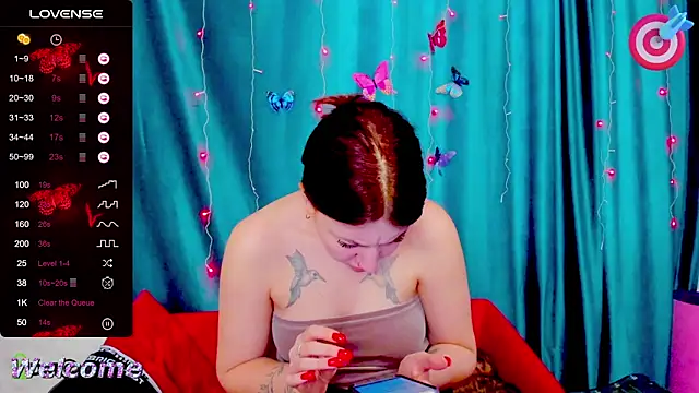 Haley_Nikki Live XXX Chat