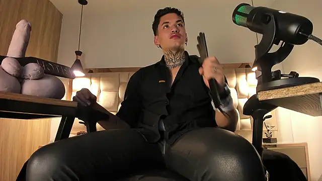 AlecBanne Live XXX Chat