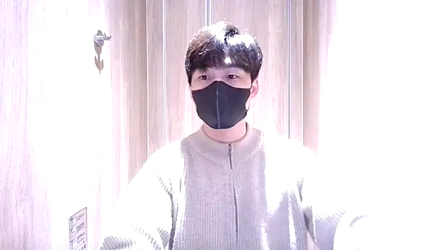 kimze7 élő XXX-chatje