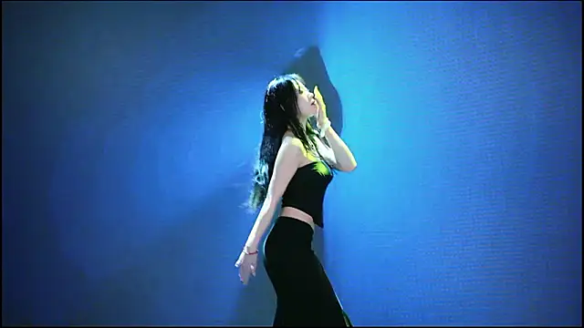 XOXO_2026のライブXXXチャット