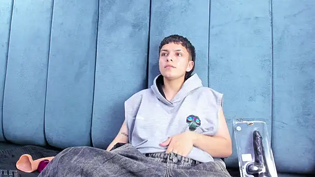 Chatroom XXX en direct de Megan_Thompson_