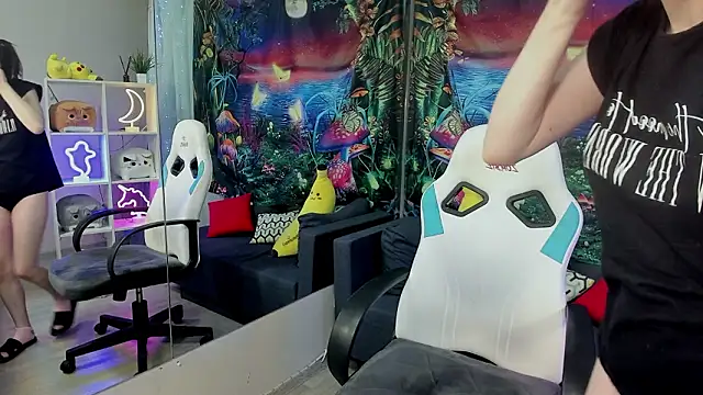 KiraDuvall Chat XXX live