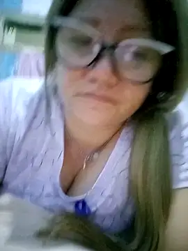 Carlotaazul Chat XXX in diretta