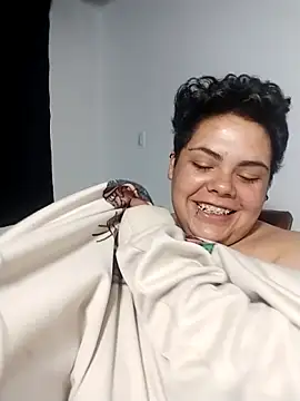 Hailey_Curvy Live XXX-Chat