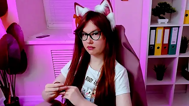 Онлайн чат XXX CarolGiggly