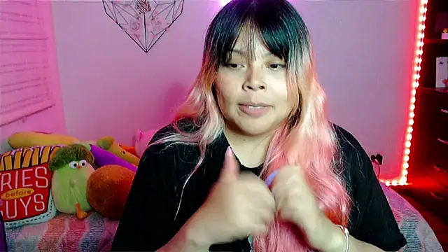 Chat +18 de EllieMoonX ao vivo