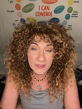 SuzyCatzz Webcam show