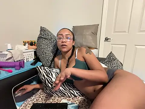 RylReese Chat XXX live