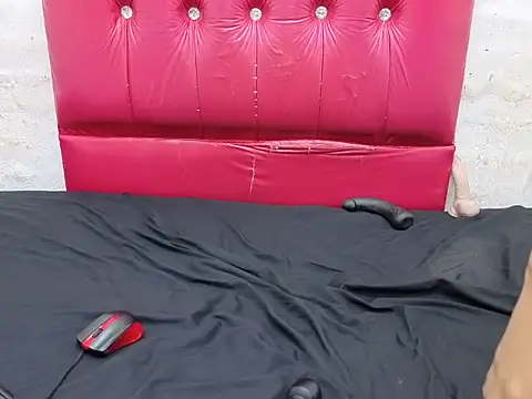 Sexyempress89 现场XXX聊天