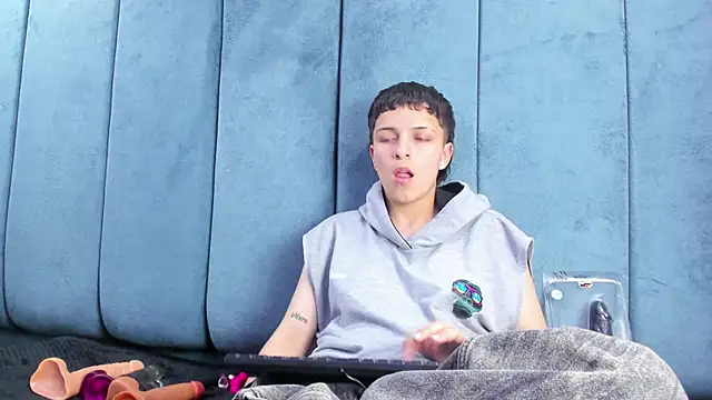 Megan_Thompson_ 现场XXX聊天