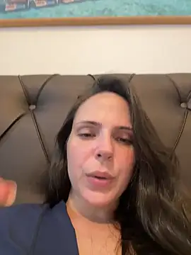 Chat XXX en directo de Lady_LauraRose