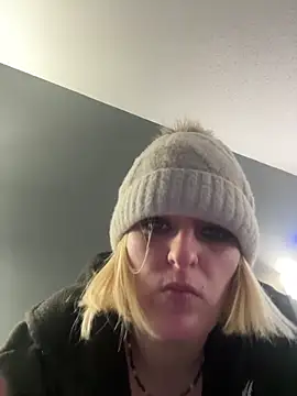 KITTYBOOBOOFUXX Chat XXX live