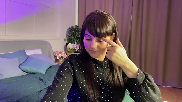 _SilkyShadow_ Show in webcam