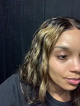 Rakiyahcharms Chat XXX live