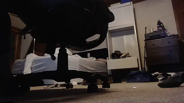 cashmasterzobistone Chat XXX in diretta