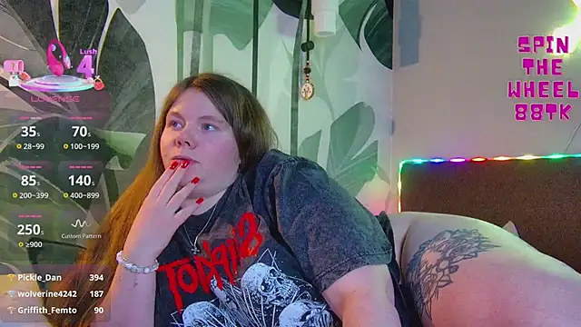 دردشة RubyValen الجنسية المباشرة