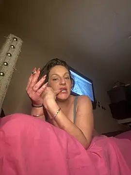 silverbay-456 élő XXX-chatje