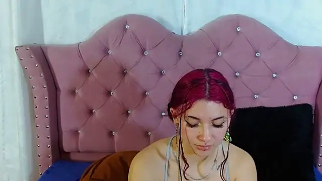 katalinathxandbritney1: απευθείας συνομιλία ΧΧΧ