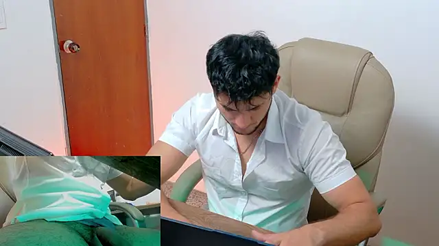 KaelSwitch live XXX chat