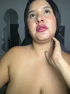 Онлайн чат XXX ValleryParker