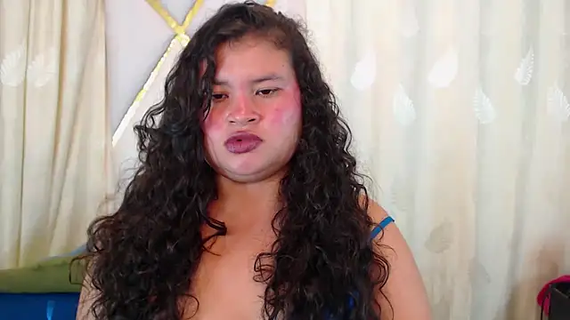 Madison_Copers Chat XXX in diretta