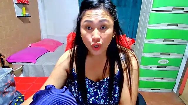 Chat +18 de Ugly-Filipina ao vivo