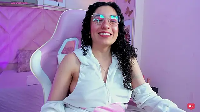 Živý XXX chat DemiJones_