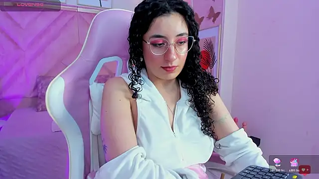 DemiJones_のライブXXXチャット