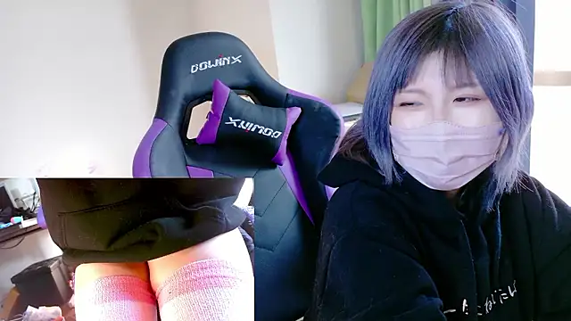 hazuki_8008 Adlı Modelin Canlı XXX Sohbeti