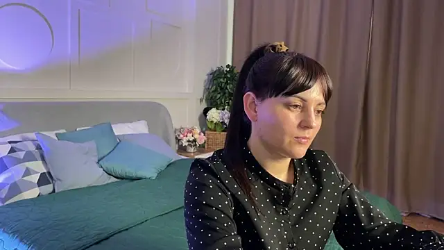 Živý XXX chat _SilkyShadow_