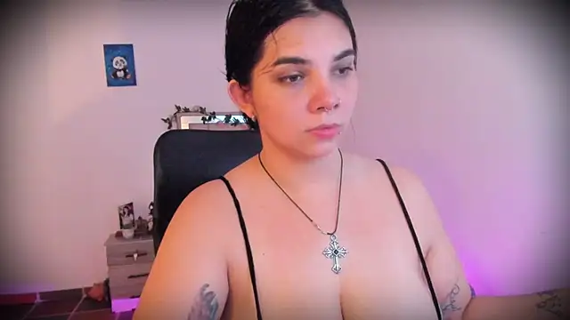 Živý XXX chat victoriaasaenz_