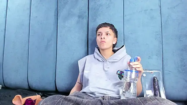 Megan_Thompson_ – Naživo XXX chat