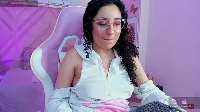 DemiJones_ Live XXX-Chat