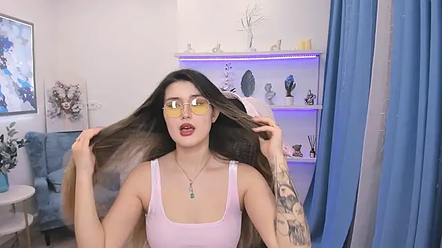 AnneTLi: απευθείας συνομιλία ΧΧΧ