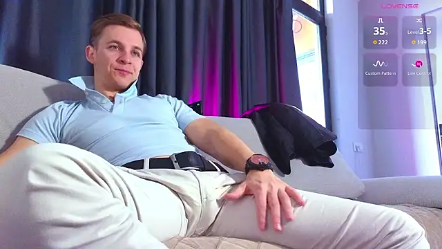 S3Xyes Adlı Modelin Canlı XXX Sohbeti