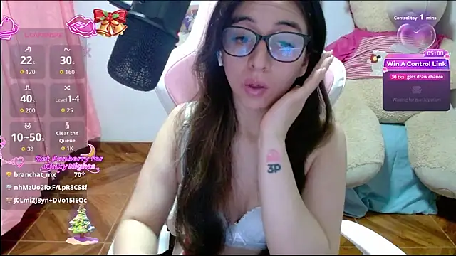 Chat +18 de Maggie_Fox3 ao vivo