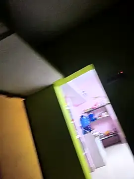 Villageanuty Adlı Modelin Canlı XXX Sohbeti