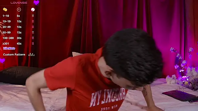 VicenteFerrer Chat XXX in diretta