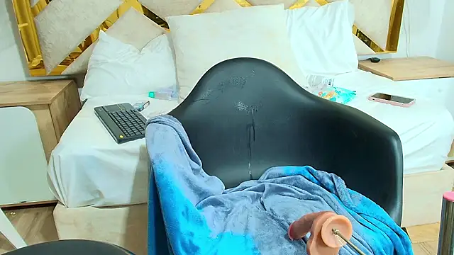 Baby_Scarleth_'s Live XXX Chat