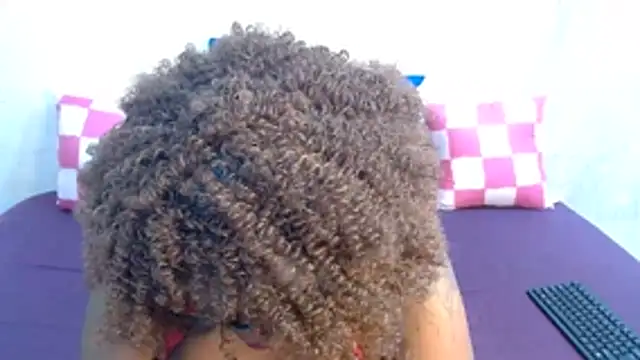 دردشة Boobgoddess الجنسية المباشرة