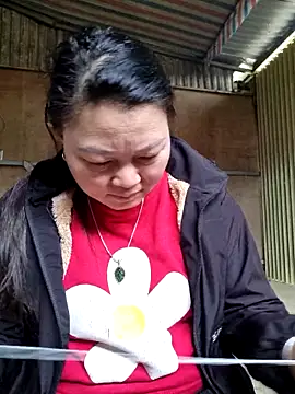 Pertunjukan Kamera Web yoowwmr