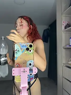 Chat +18 de Dayanna_adams ao vivo