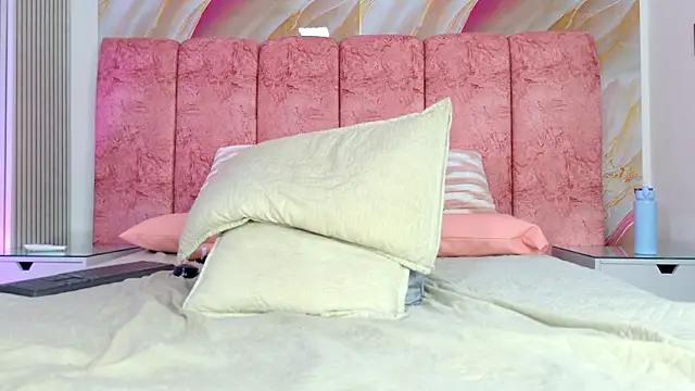 emmacurvy 라이브 XXX 채팅