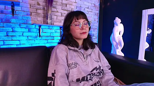 Chatroom XXX en direct de kitty_malach