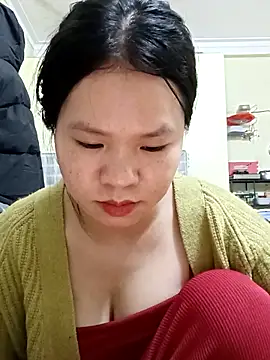 emlysss 网络视讯表演