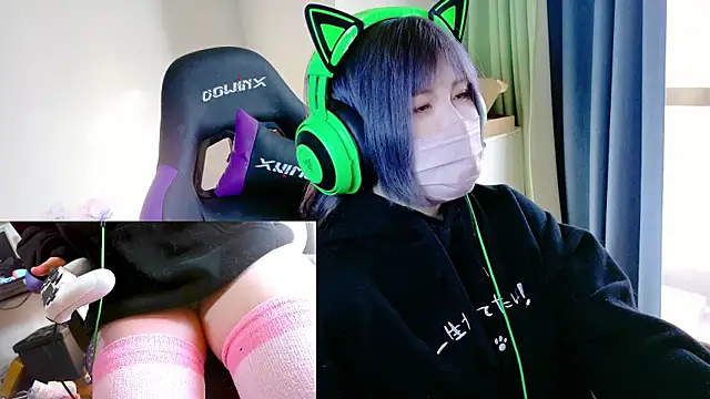 hazuki_8008: онлайн-секс-чат